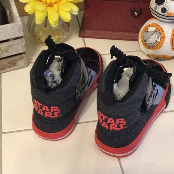 ‘Disney-Kylo Ren’ The Force Awakens Velcro-Strap Hi-Top Sneakers (#6) - Picture 5 of 8